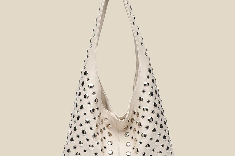Bolso de hombro Samara con tachuelas