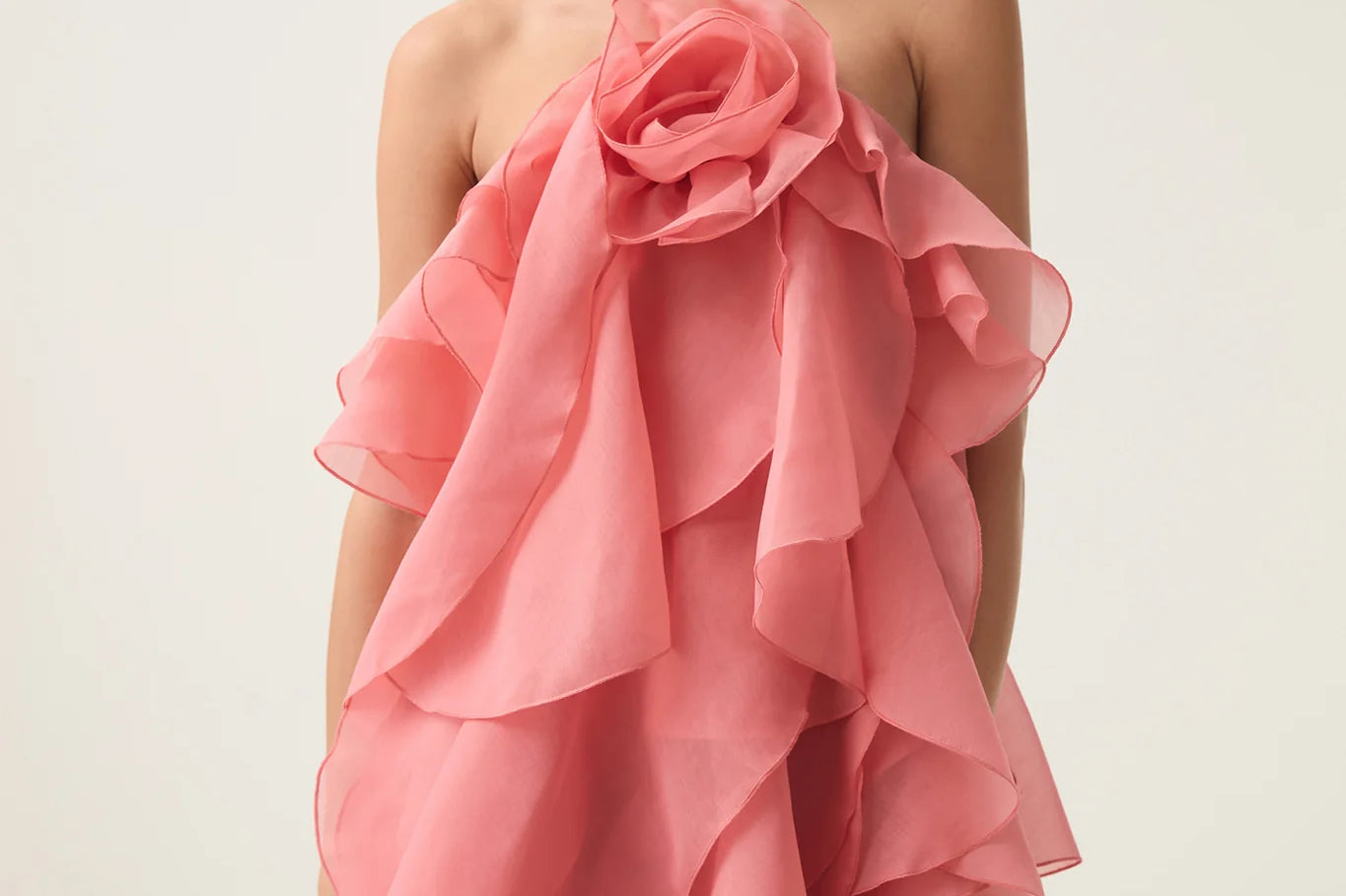 Vestido mini de gasa con volantes Charlie