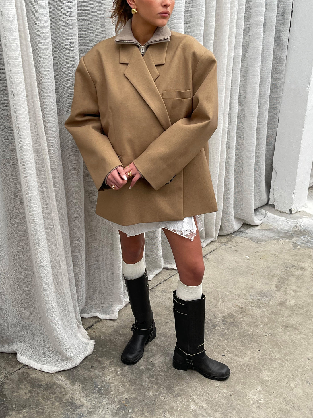 Posey oversized side slit blazer – Lizz Loves