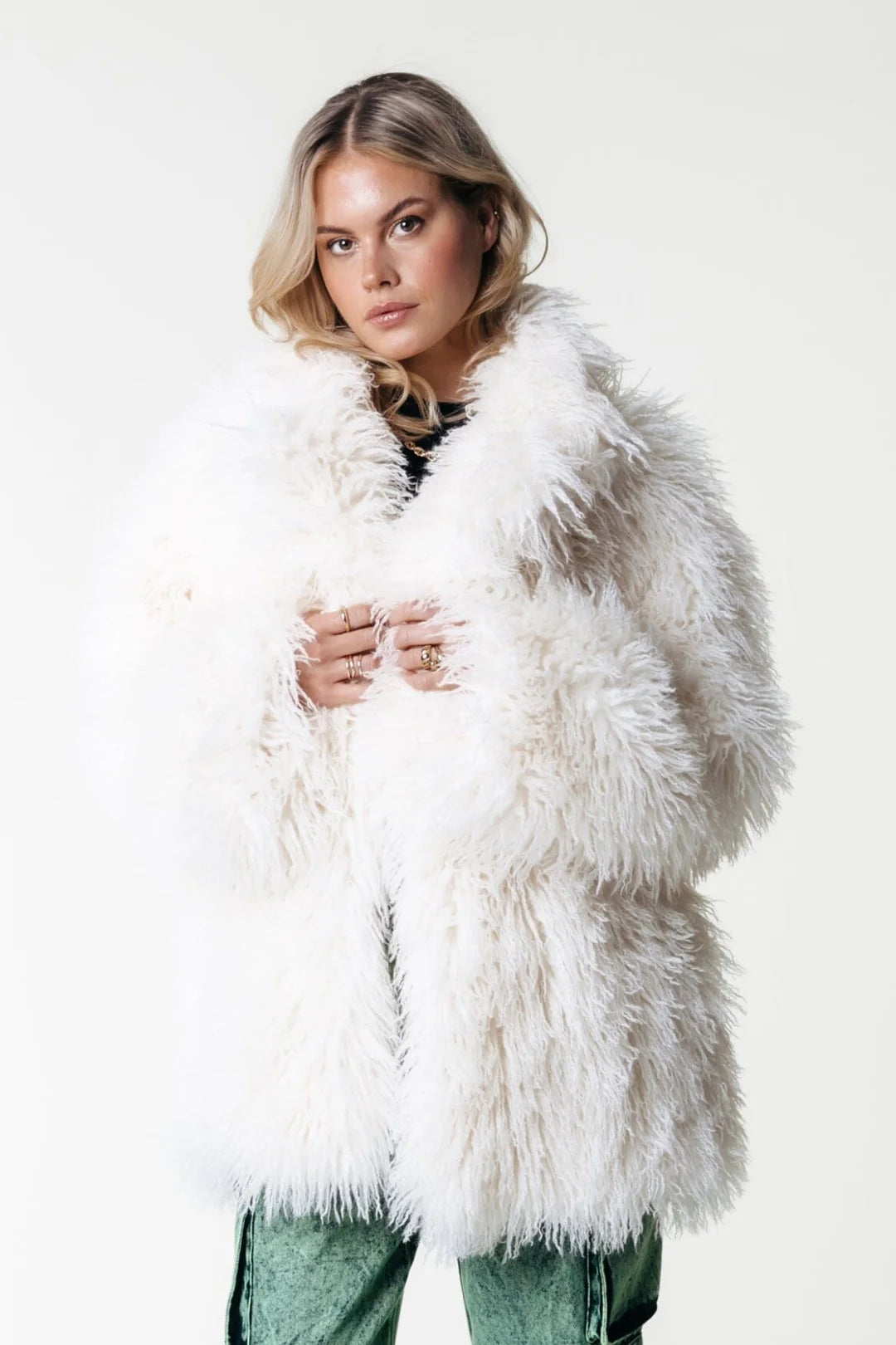 ジャケット・アウター i see.room fur coat white 61E4a3f20pL._UY1000_.jpg