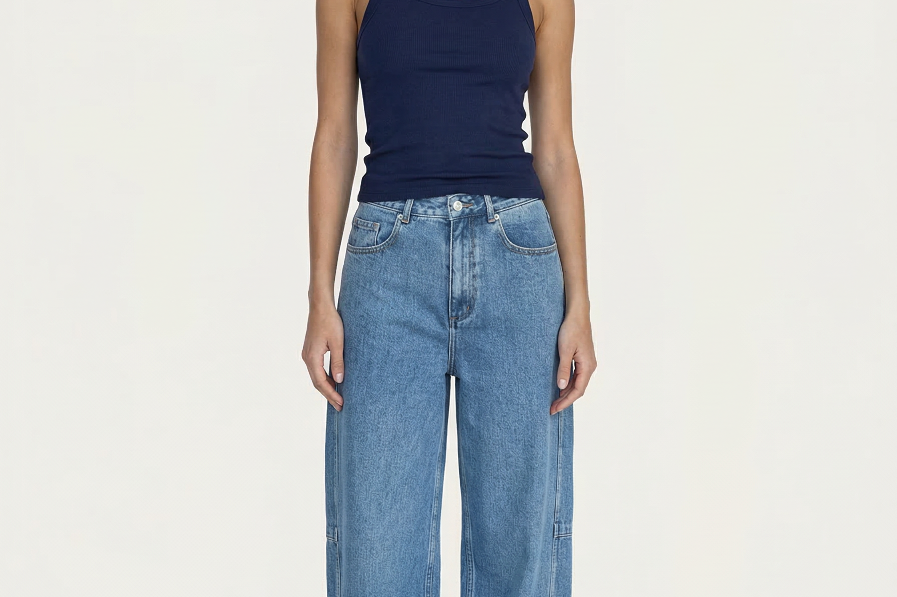 Emma Loose Barrel Fit Jeans